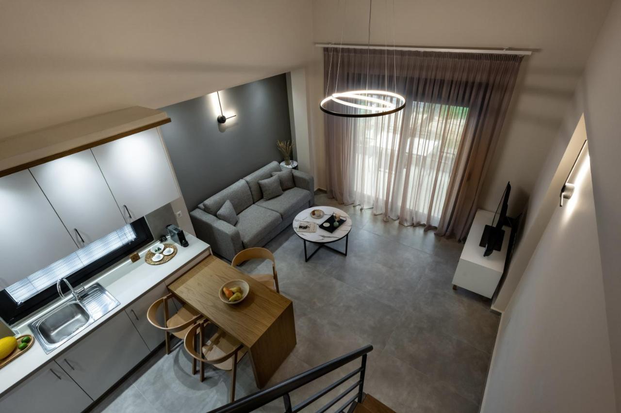Iris Suites Nikiti Nikiti (Sithonia) Exterior foto