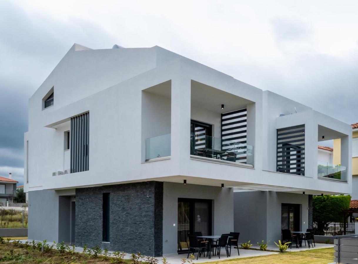 Iris Suites Nikiti Nikiti (Sithonia) Exterior foto